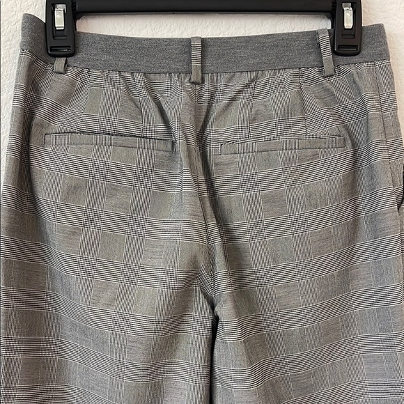 EUC | Uniqlo | Pull On Houndstooth Elastic Waist Pants | Black and White - Picture 5 of 7